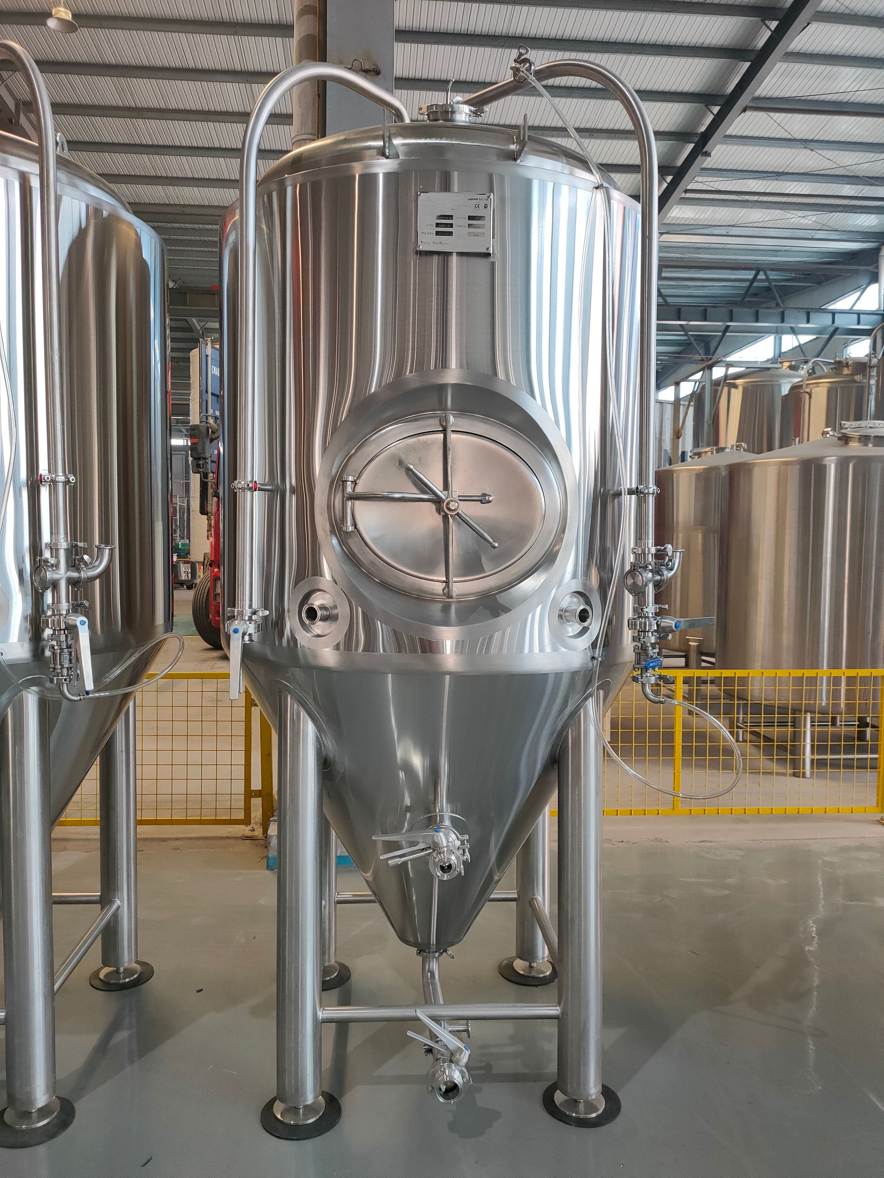 <b>Why the tank pressure cannot rise after sealing the beer fermenting tank?</b>